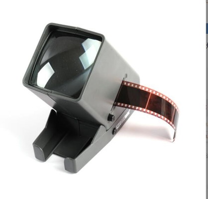 ΚΙΝΑ Το Medalight 35mm επίδειξη λαμπτήρων των οδηγήσεων ενίσχυσης θεατών 3x φωτογραφικών διαφανειών ταινιών οδήγησε τον ελαφρύ ψηφιακό 35mm αρνητικό ανιχνευτή SL ταινιών φωτογραφιών προμηθευτής