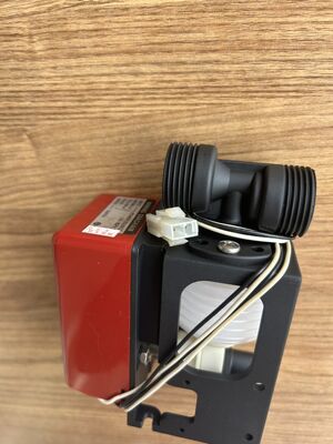 Noritsu/το Φούτζι/η αντλία φυσητήρων Konica/Agfa/Kreonite Minilab Iwaki χρησιμοποίησε kbr-3XAU1M χρησιμοποιημένο 133C966880A 133C966880 προμηθευτής