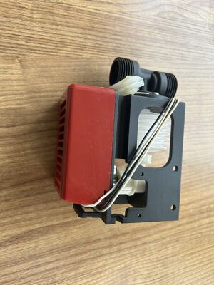 Noritsu/το Φούτζι/η αντλία φυσητήρων Konica/Agfa/Kreonite Minilab Iwaki χρησιμοποίησε kbr-3XAU1M χρησιμοποιημένο 133C966880A 133C966880 προμηθευτής