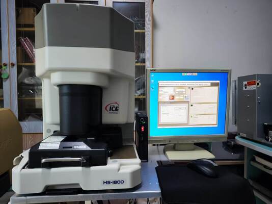 Noritsu HS1800 Ατομικός σαρωτής ταινιών με φορείς ταινιών 120AFC-II και 135AFC-II και ελεγκτή EZ   Professional Photo Lab Scanning Equipment προμηθευτής