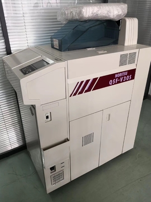 Ο επεξεργαστής ταινιών Minilab μερών Noritsu QSF V30S Noritsu Minilab αναπτύσσει επάνω τη φωτογραφία προμηθευτής