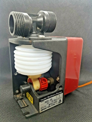Noritsu/το Φούτζι/η αντλία φυσητήρων Konica/Agfa/Kreonite Minilab Iwaki χρησιμοποίησε kbr-3XAU1M χρησιμοποιημένο 133C966880A 133C966880 προμηθευτής